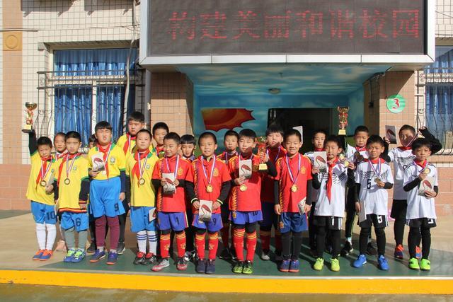 戛纳载誉而归，腾势又赴香港，比亚迪被 ANOC 大会选中？